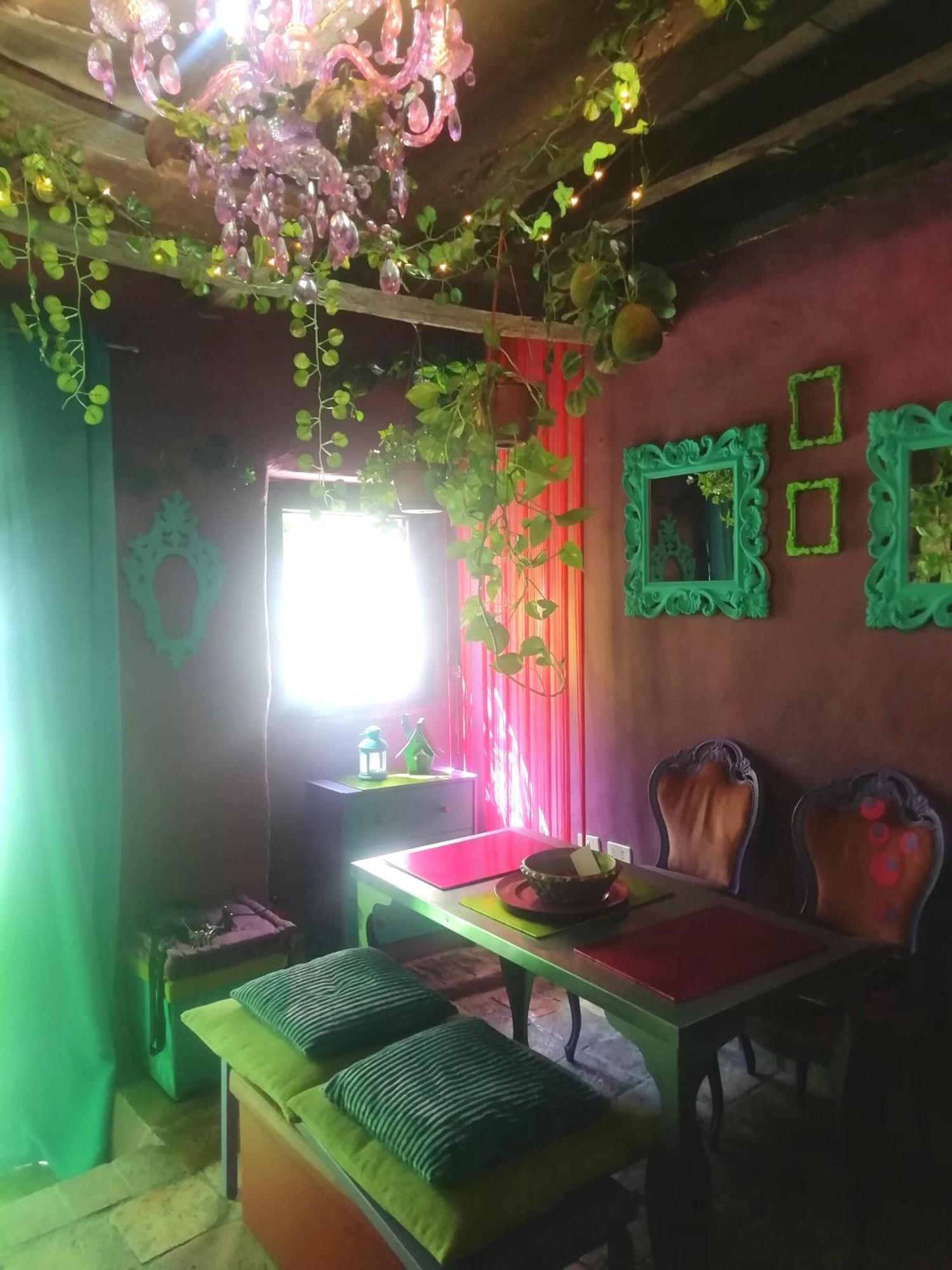 Maisonette Fata Bislacca, カルカータ エクステリア 写真